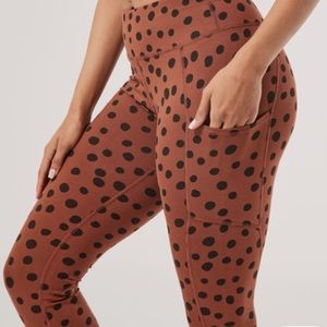 Pocket leggings pact organic cheetah